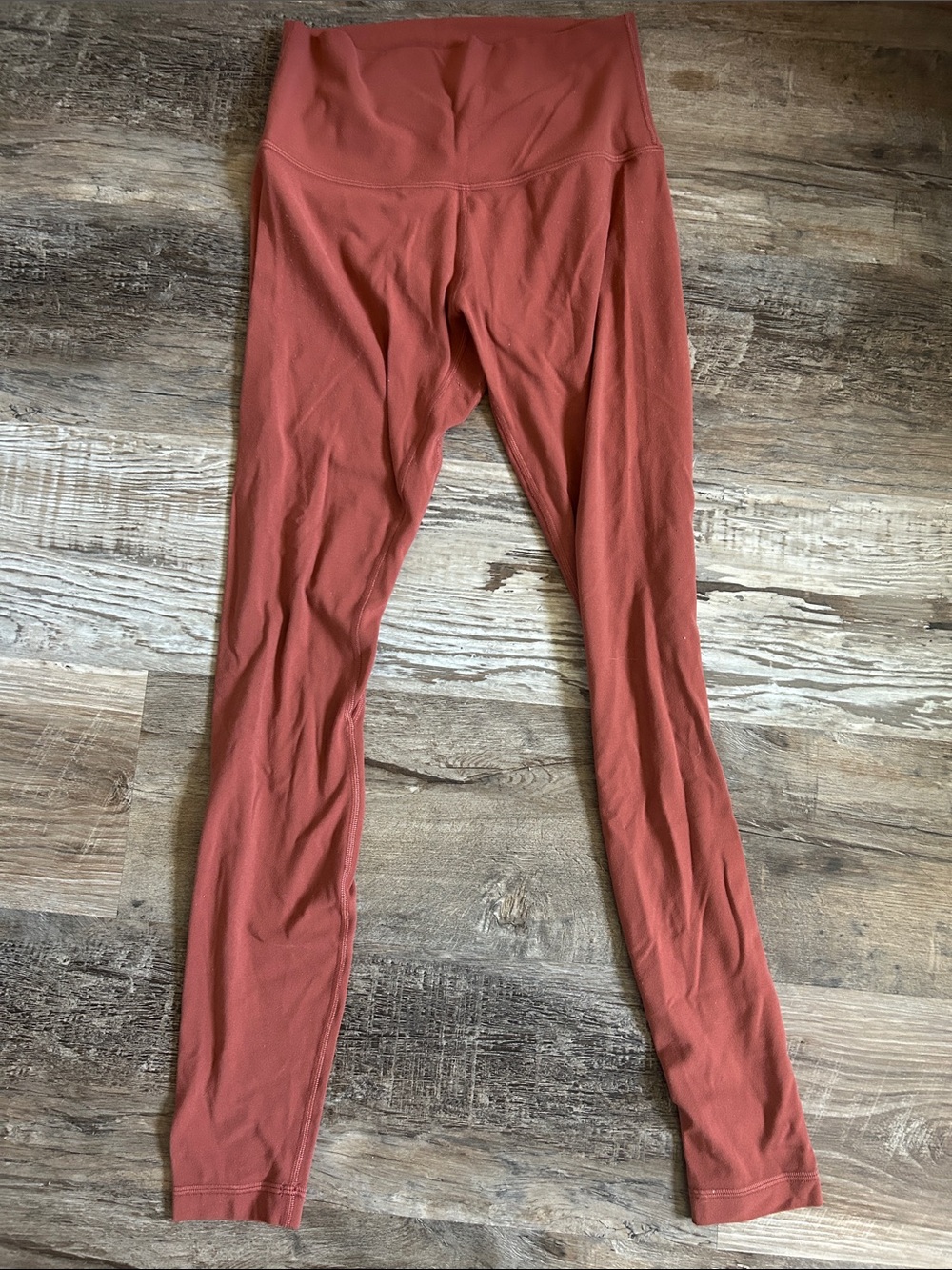 Lululemon 6
